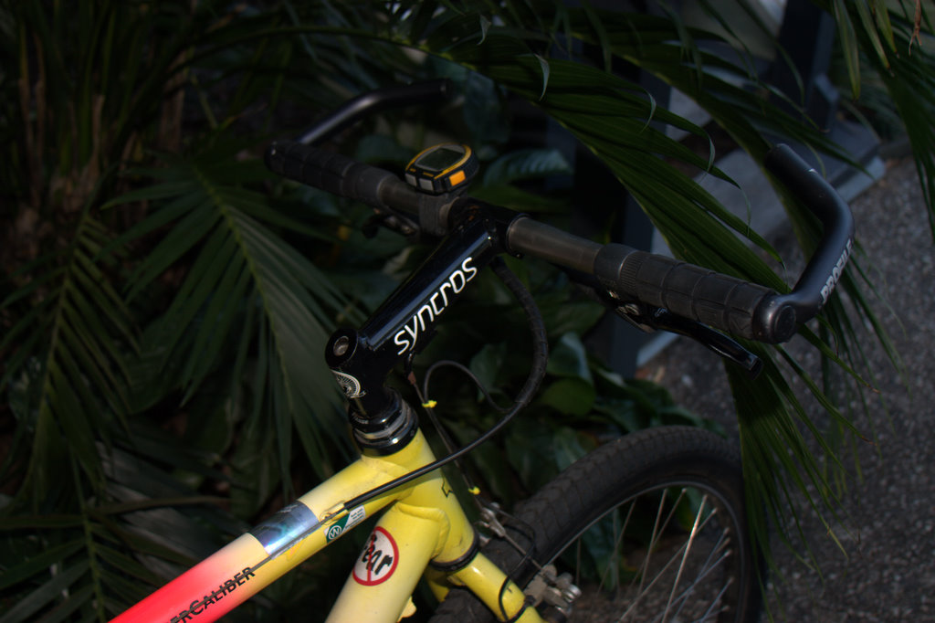 06 Handle Bars Syncros And Titanium